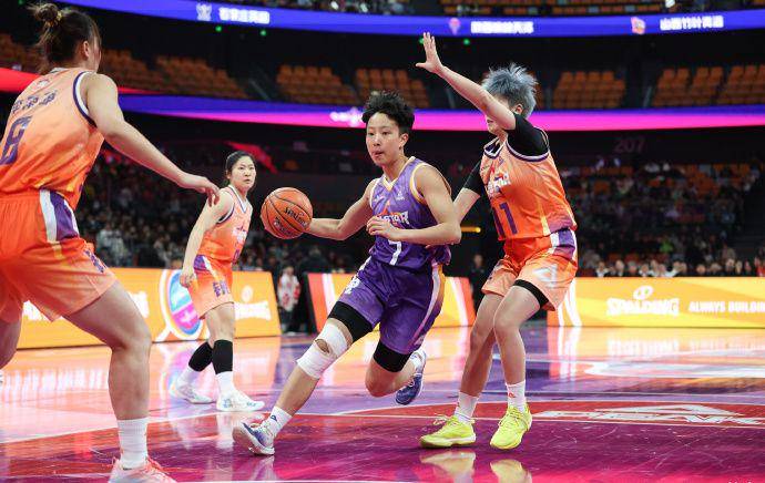 登陆NCAA！U19世界杯场均19分11板，这样的后卫却不入宫鲁鸣法眼