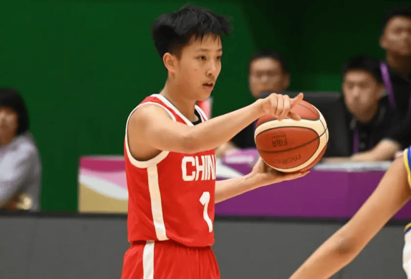 登陆NCAA！U19世界杯场均19分11板，这样的后卫却不入宫鲁鸣法眼
