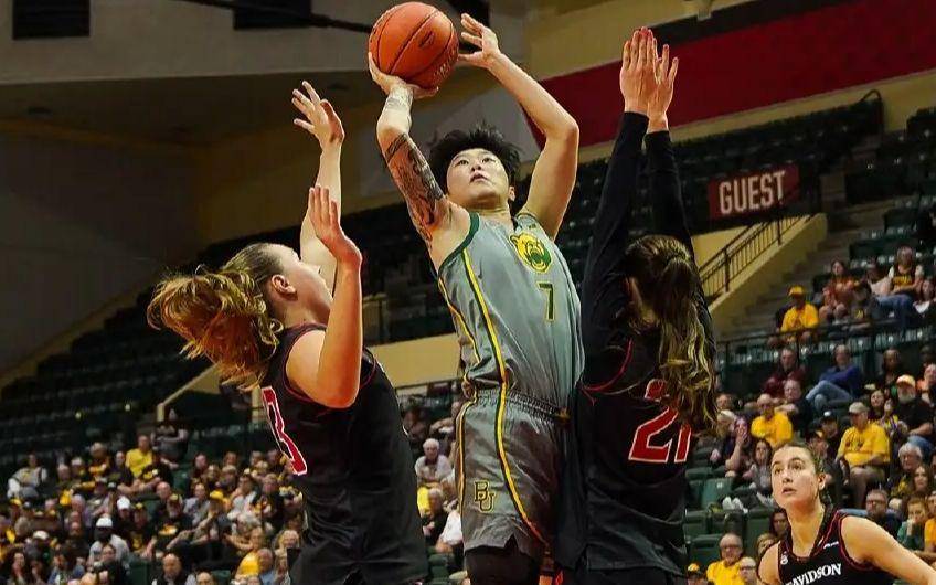 登陆NCAA！U19世界杯场均19分11板，这样的后卫却不入宫鲁鸣法眼